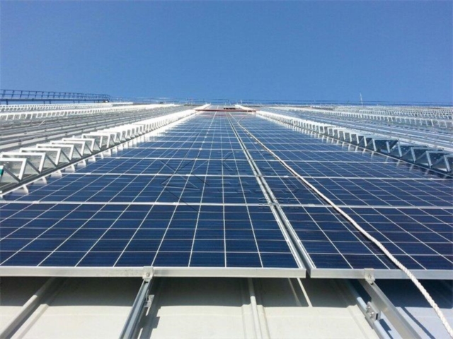 الدائمة التماس تركيب الطاقة الشمسية على السطح